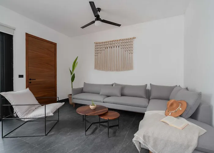 Villa Asana Leaf *