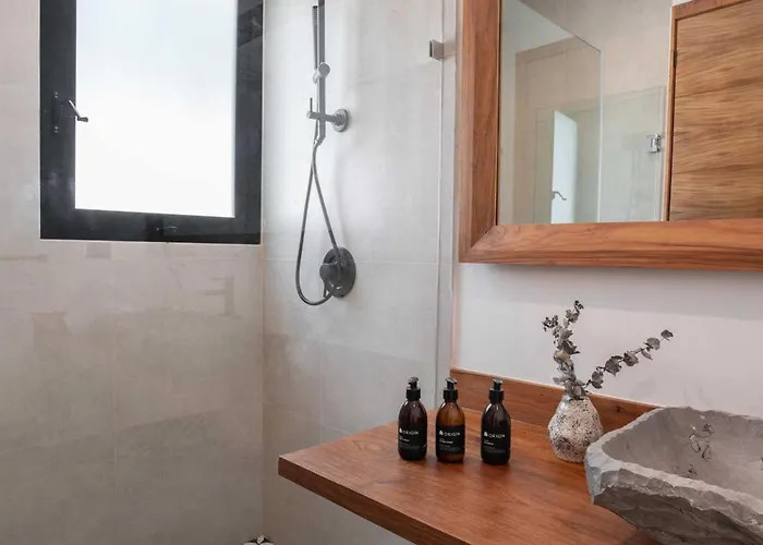 Asana Leaf Villa *